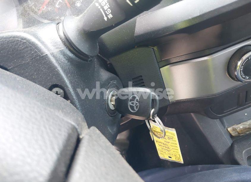 Photo 11 of 2022 Toyota Tacoma SR V6 (VIN 3TYCZ5AN9NT098903)