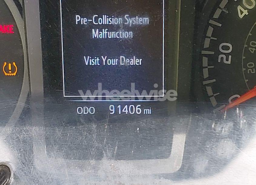 Photo 15 of 2022 Toyota Tacoma SR V6 (VIN 3TYCZ5AN9NT098903)