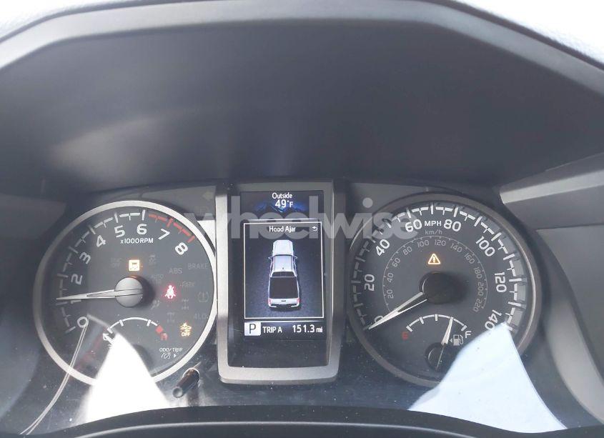 Photo 7 of 2021 Toyota Tacoma TRD OFF-ROAD (VIN 3TYCZ5ANXMT048977)