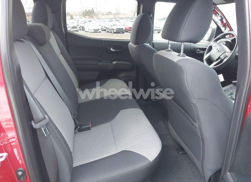 Photo 8 of 2021 Toyota Tacoma TRD OFF-ROAD (VIN 3TYCZ5ANXMT048977)