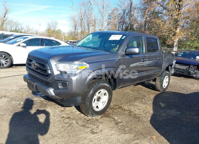 Photo 2 of 2022 Toyota Tacoma SR V6 (VIN 3TYCZ5ANXNT057566)