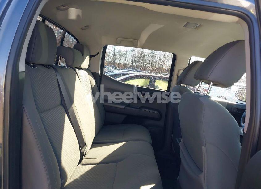 Photo 8 of 2022 Toyota Tacoma SR V6 (VIN 3TYCZ5ANXNT057566)
