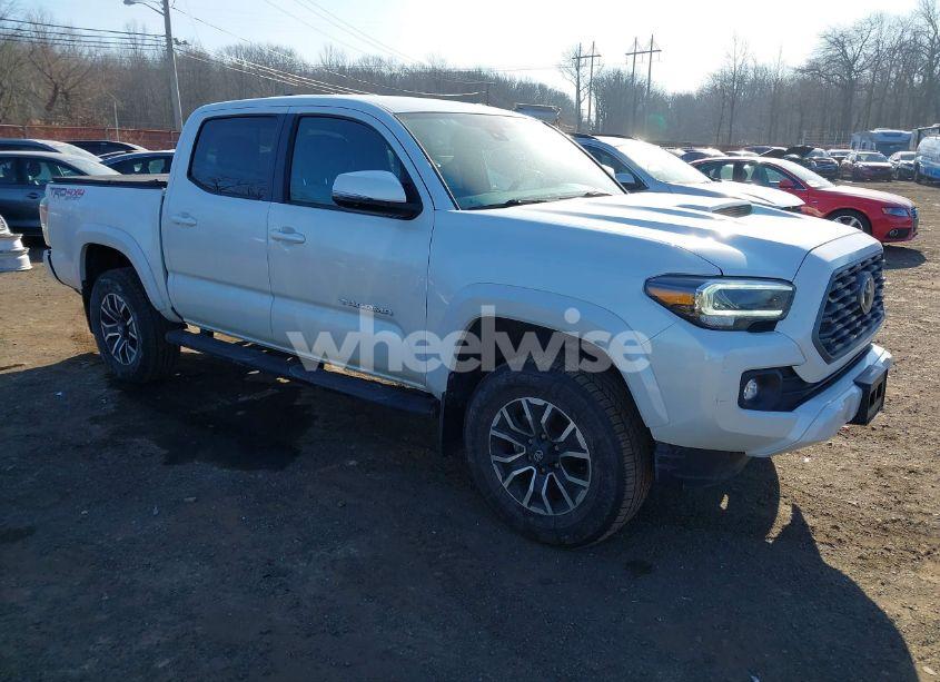 2023 Toyota Tacoma TRD SPORT (VIN 3TYCZ5ANXPT157069) main photo