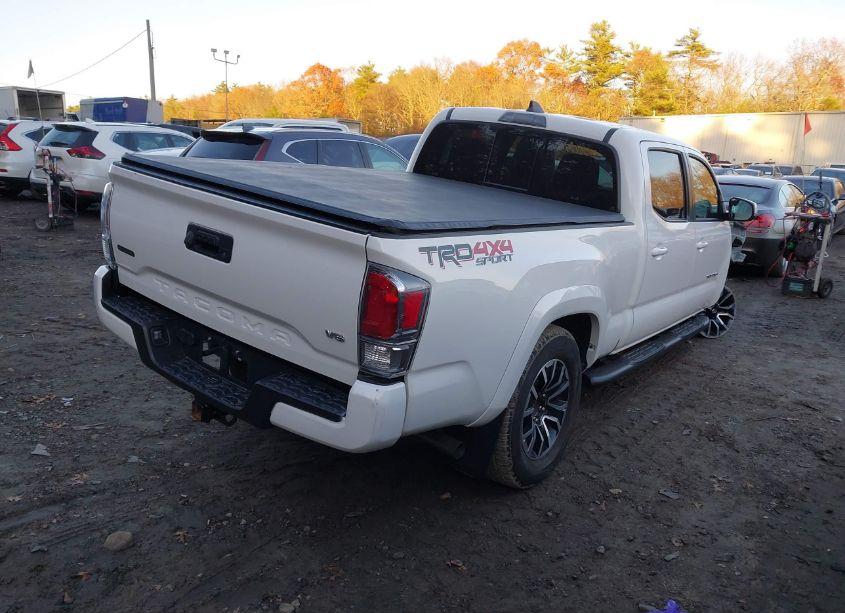 Photo 4 of 2021 Toyota Tacoma TRD SPORT (VIN 3TYDZ5BN2MT002207)