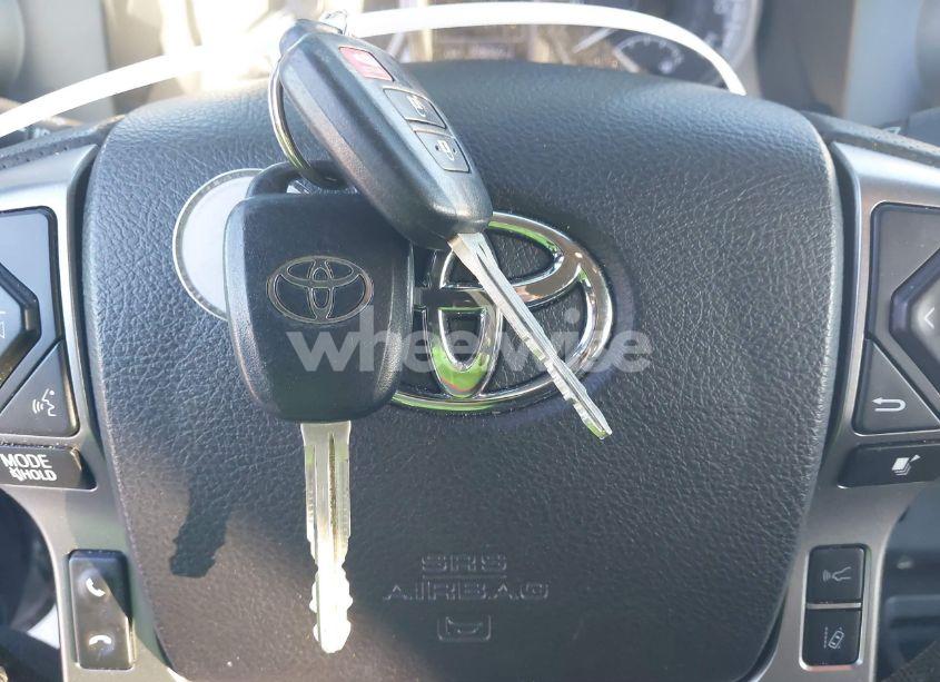 Photo 11 of 2022 Toyota Tacoma SR5 V6 (VIN 3TYDZ5BN2NT006176)