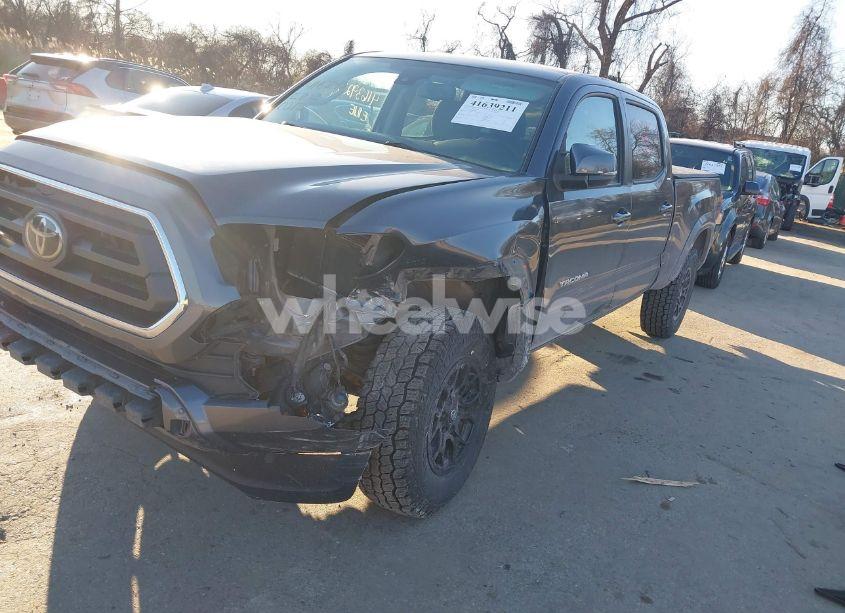 Photo 6 of 2022 Toyota Tacoma SR5 V6 (VIN 3TYDZ5BN2NT006176)