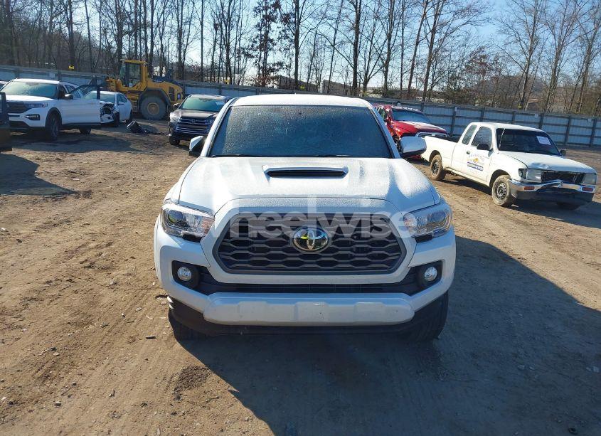 Photo 12 of 2021 Toyota Tacoma TRD SPORT (VIN 3TYDZ5BN3MT001860)