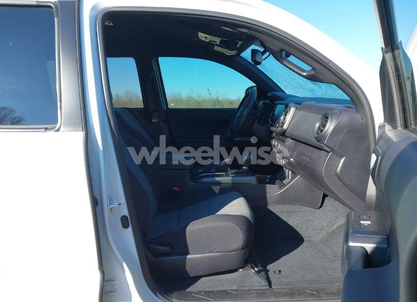 Photo 5 of 2021 Toyota Tacoma TRD SPORT (VIN 3TYDZ5BN3MT001860)