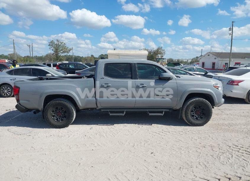Photo 13 of 2020 Toyota Tacoma SR5 V6 (VIN 3TYDZ5BN5LT000059)