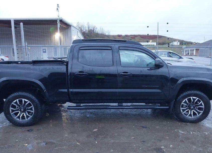 Photo 13 of 2021 Toyota Tacoma TRD SPORT (VIN 3TYDZ5BN5MT002895)