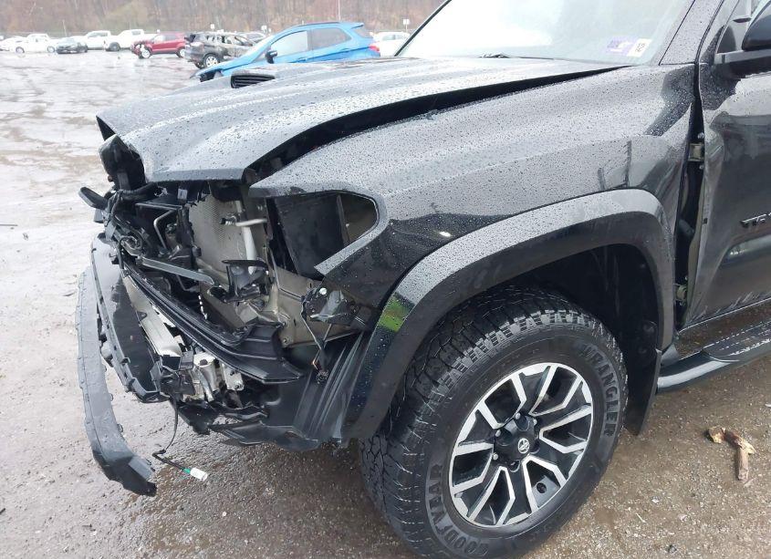 Photo 18 of 2021 Toyota Tacoma TRD SPORT (VIN 3TYDZ5BN5MT002895)