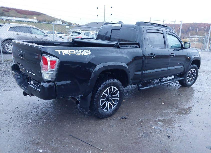 Photo 4 of 2021 Toyota Tacoma TRD SPORT (VIN 3TYDZ5BN5MT002895)