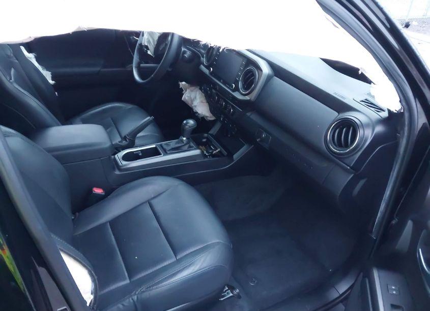 Photo 5 of 2021 Toyota Tacoma TRD SPORT (VIN 3TYDZ5BN5MT002895)