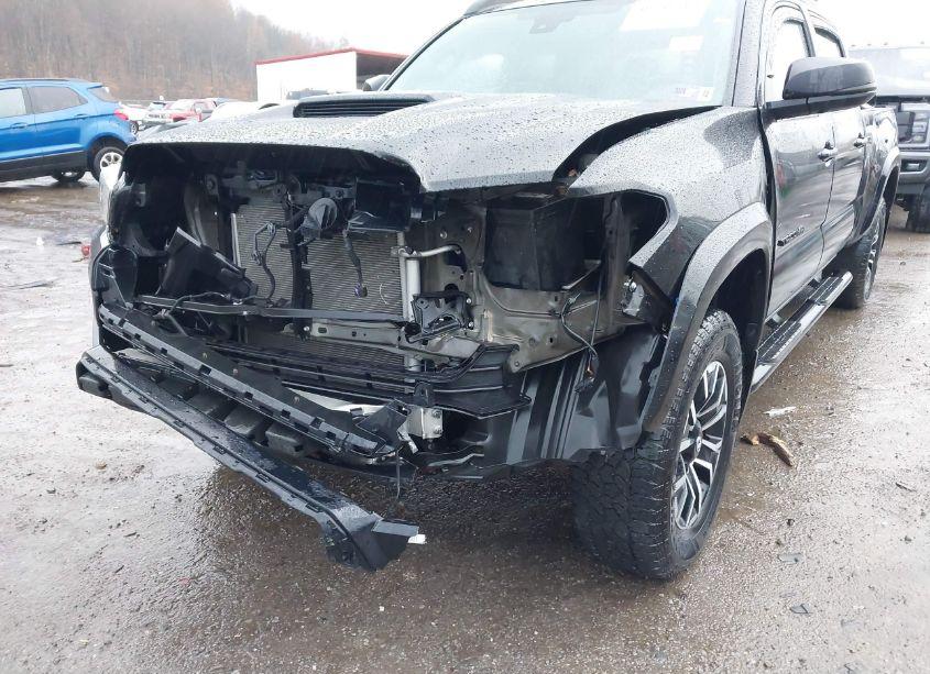 Photo 6 of 2021 Toyota Tacoma TRD SPORT (VIN 3TYDZ5BN5MT002895)