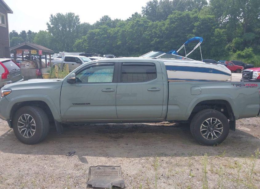 Photo 14 of 2023 Toyota Tacoma TRD SPORT (VIN 3TYDZ5BN6PT033657)