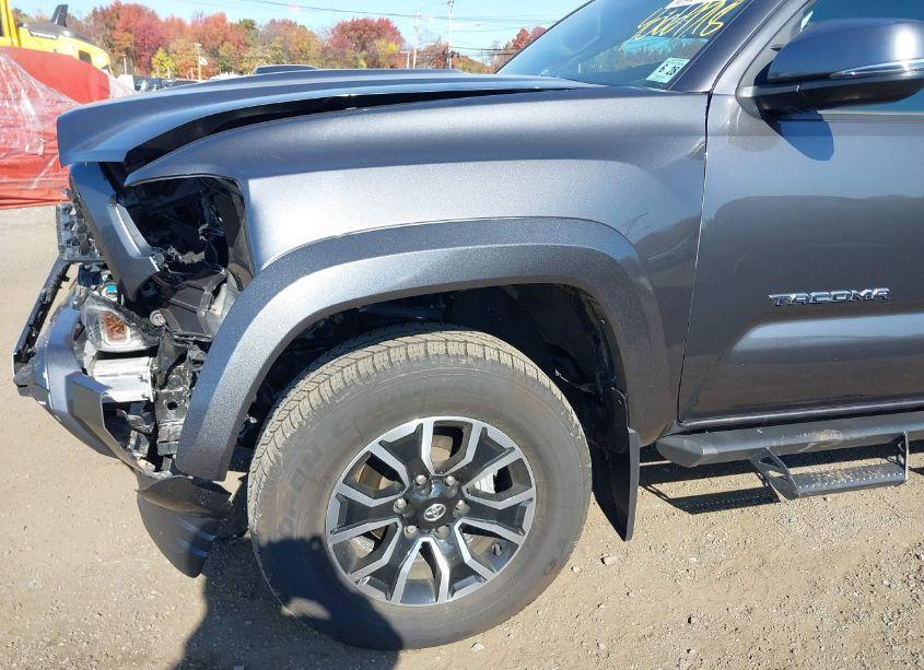 Photo 18 of 2023 Toyota Tacoma TRD SPORT (VIN 3TYDZ5BN8PT026810)