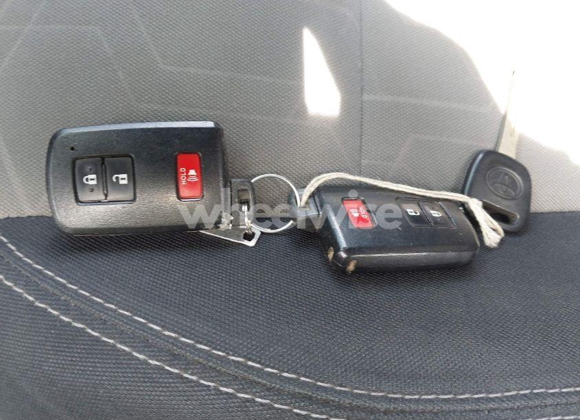 Photo 11 of 2021 Toyota Tacoma TRD SPORT (VIN 3TYDZ5BNXMT003542)