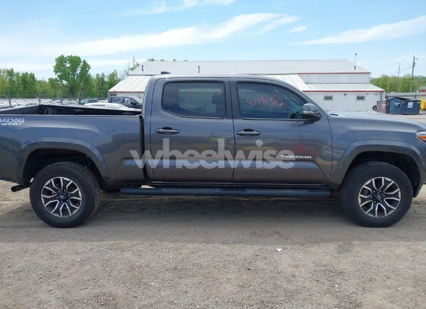 Photo 14 of 2021 Toyota Tacoma TRD SPORT (VIN 3TYDZ5BNXMT003542)