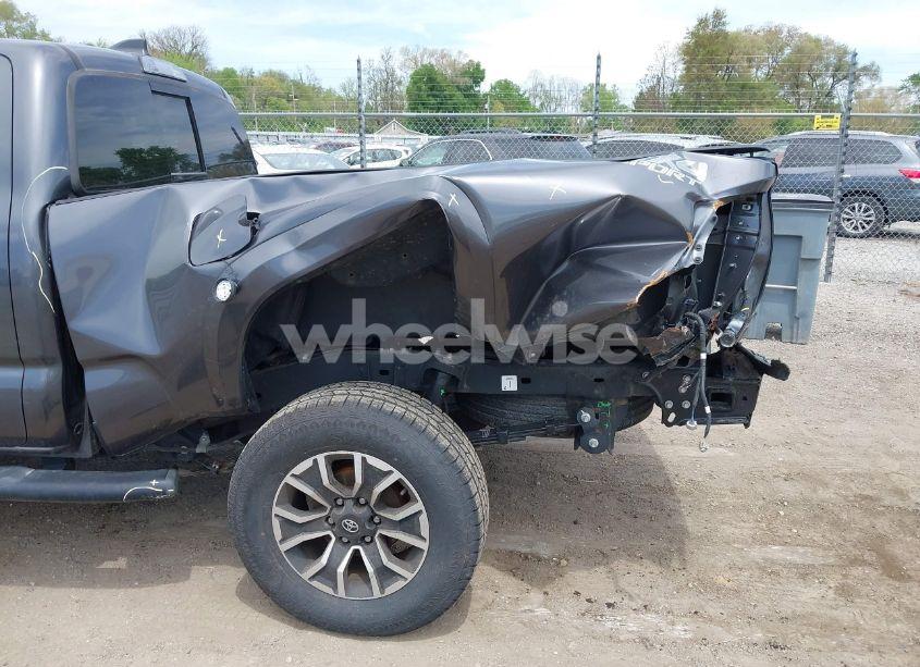 Photo 6 of 2021 Toyota Tacoma TRD SPORT (VIN 3TYDZ5BNXMT003542)