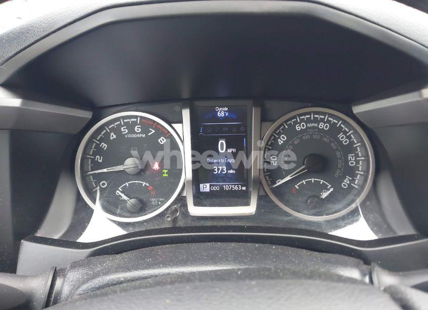 Photo 7 of 2021 Toyota Tacoma LIMITED (VIN 3TYGZ5AN0MT017514)