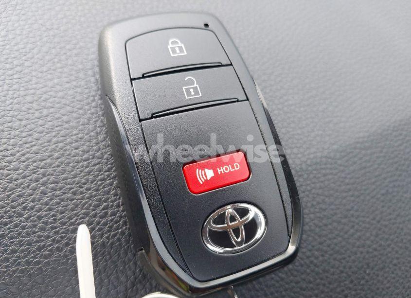 Photo 11 of 2024 Toyota Tacoma SR (VIN 3TYJDAHN4RT003772)
