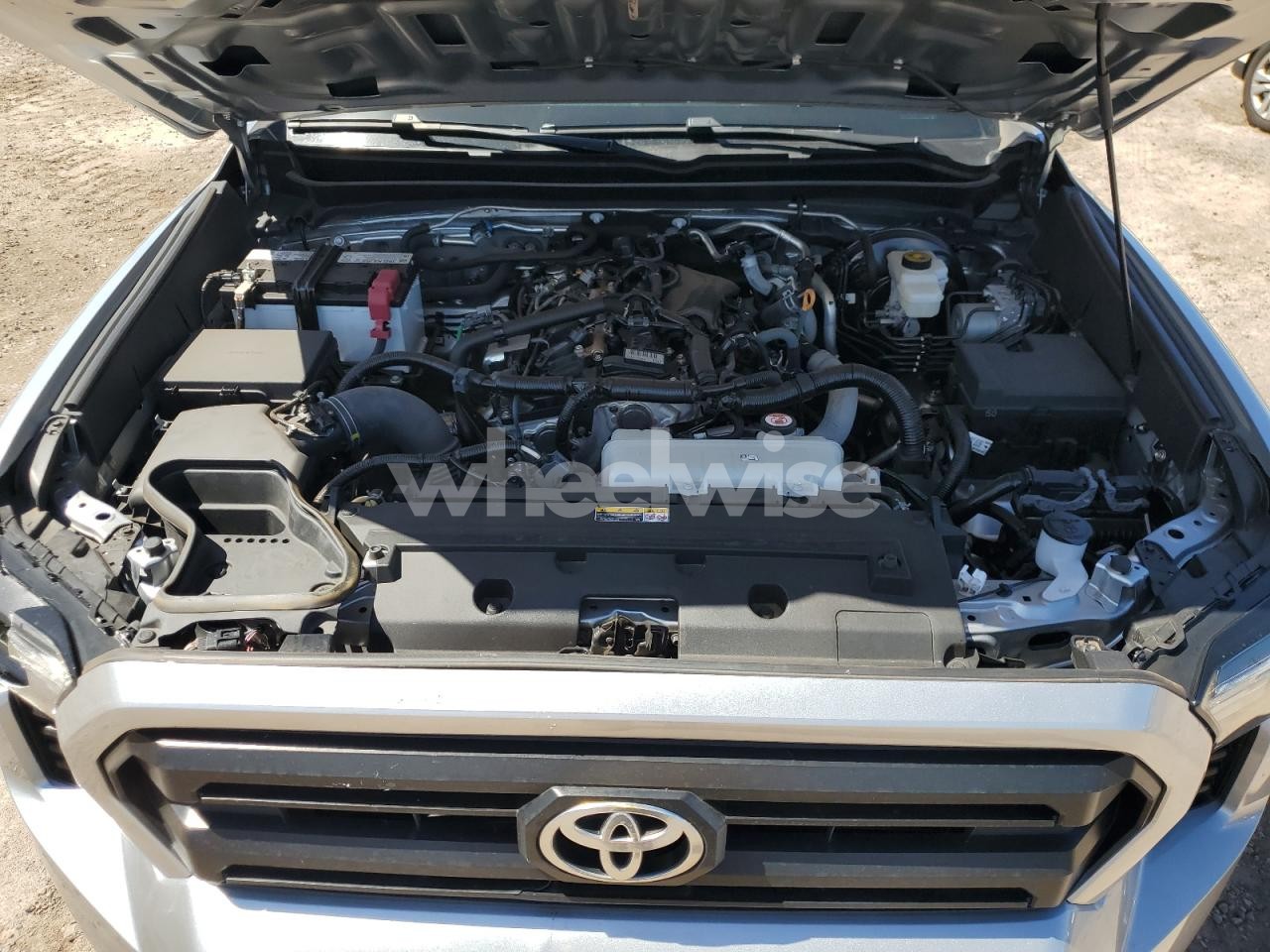 Photo 11 of 2024 TOYOTA TACOMA DOUBLE CAB (VIN 3TYKB5FN4RT000889)
