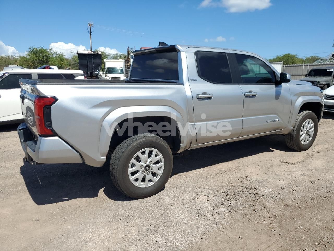 Photo 3 of 2024 TOYOTA TACOMA DOUBLE CAB (VIN 3TYKB5FN4RT000889)