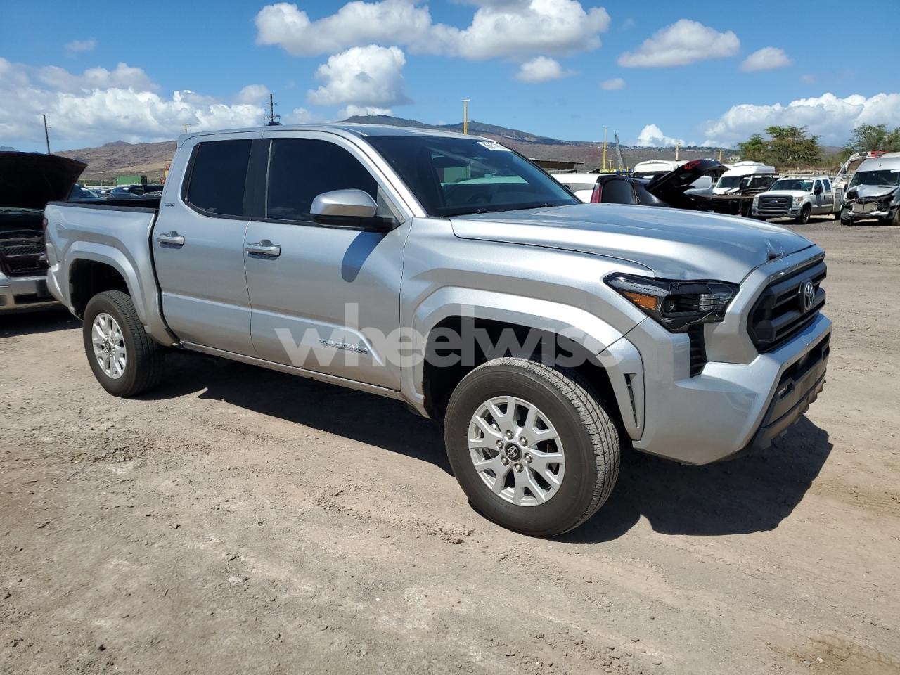 Photo 4 of 2024 TOYOTA TACOMA DOUBLE CAB (VIN 3TYKB5FN4RT000889)