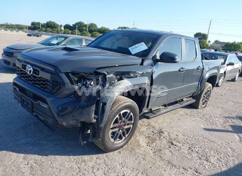 Photo 2 of 2024 Toyota Tacoma TRD SPORT (VIN 3TYKB5FN7RT009313)