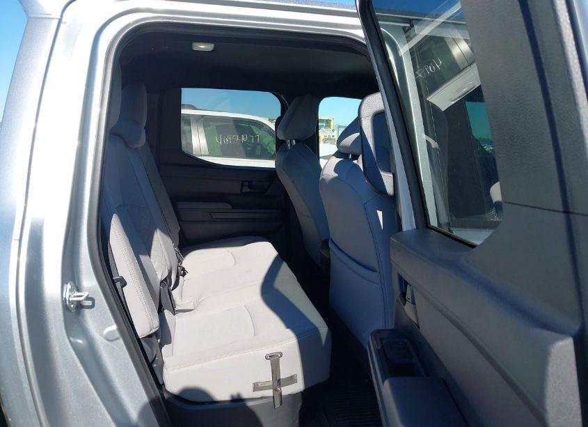 Photo 8 of 2024 Toyota Tacoma SR5 (VIN 3TYKB5FN7RT011434)