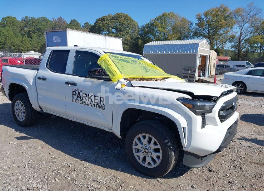 2024 Toyota Tacoma SR (VIN 3TYKD5HN0RT004140) main photo