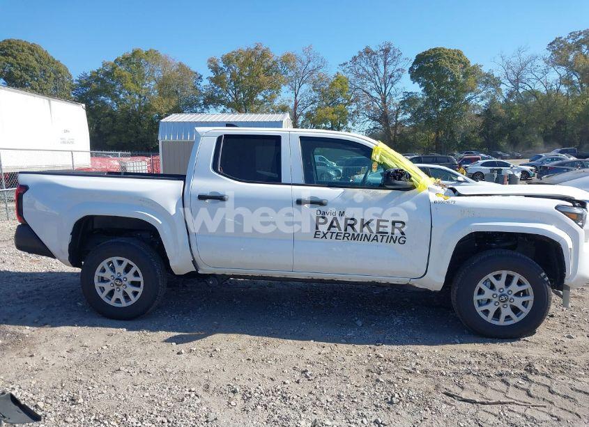 Photo 13 of 2024 Toyota Tacoma SR (VIN 3TYKD5HN0RT004140)