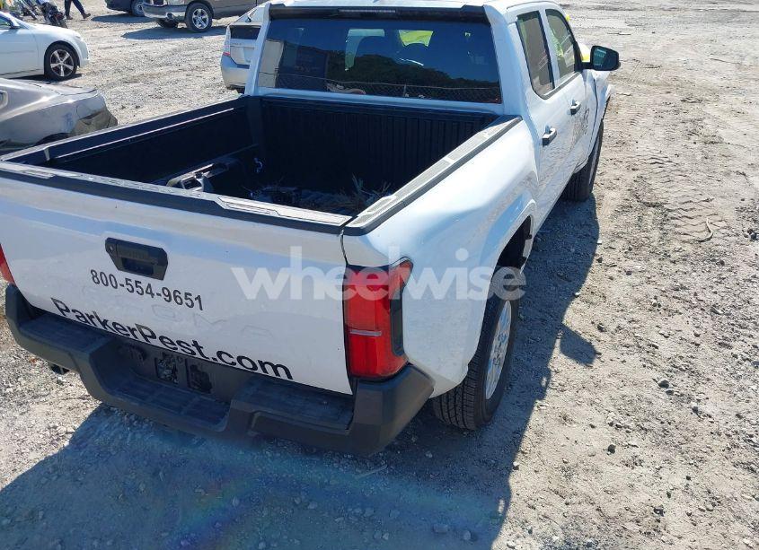 Photo 17 of 2024 Toyota Tacoma SR (VIN 3TYKD5HN0RT004140)
