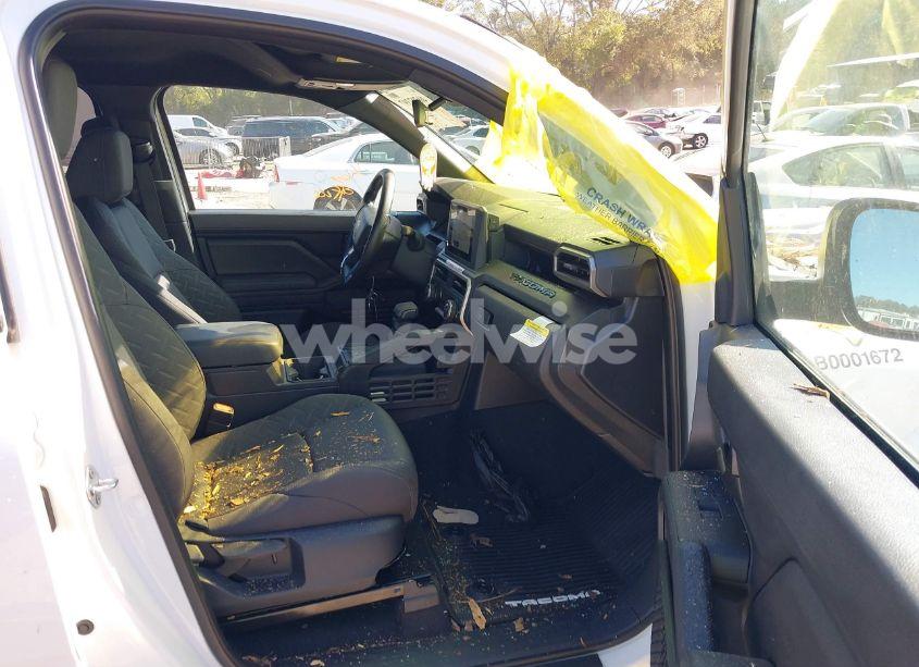 Photo 5 of 2024 Toyota Tacoma SR (VIN 3TYKD5HN0RT004140)