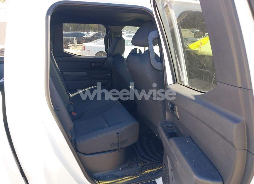 Photo 8 of 2024 Toyota Tacoma SR (VIN 3TYKD5HN0RT004140)