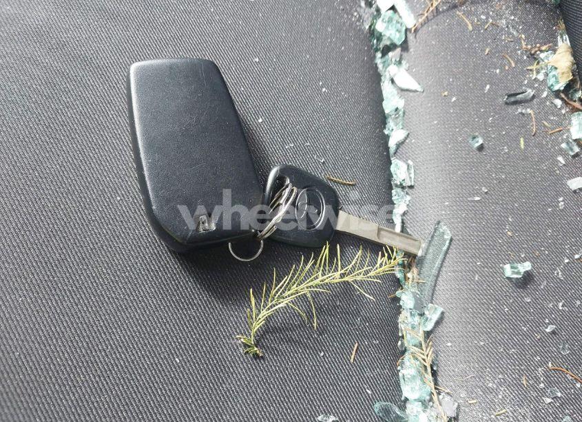 Photo 11 of 2024 Toyota Tacoma SR (VIN 3TYKD5HN1RT005491)