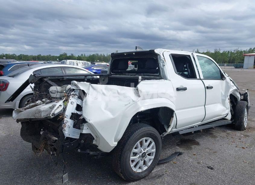 Photo 4 of 2024 Toyota Tacoma SR (VIN 3TYKD5HN1RT005491)