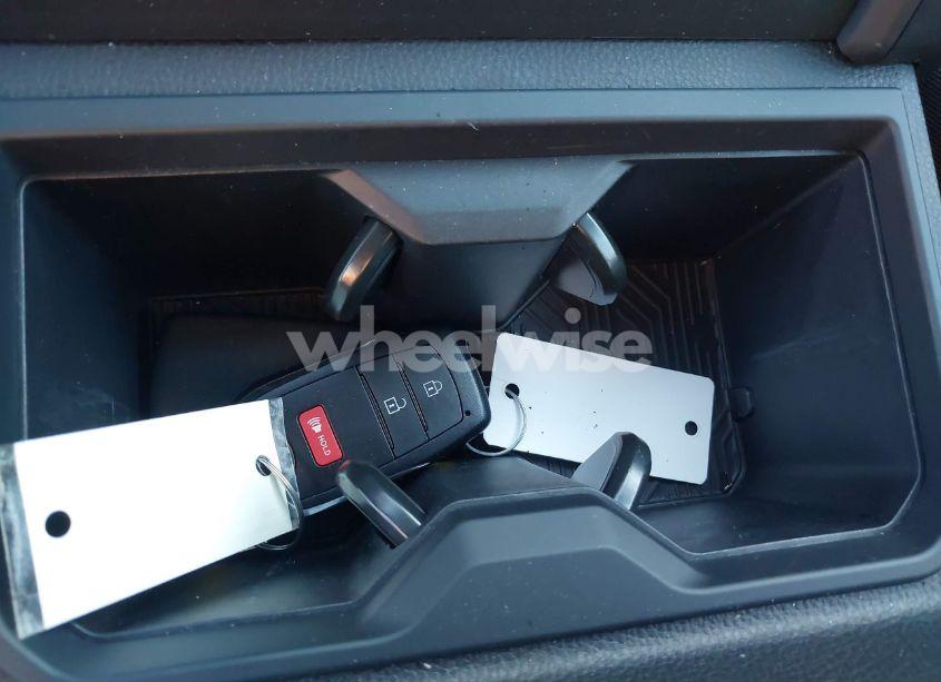 Photo 11 of 2024 Toyota Tacoma SR (VIN 3TYKD5HNXRT012116)