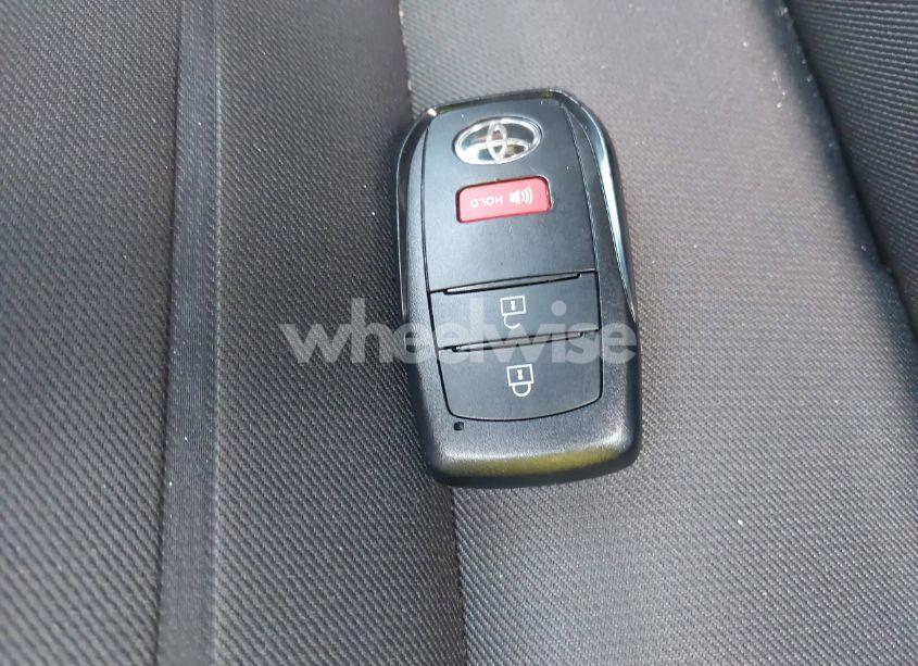 Photo 11 of 2024 Toyota Tacoma TRD OFF ROAD 4WD (VIN 3TYLB5JN0RT012517)