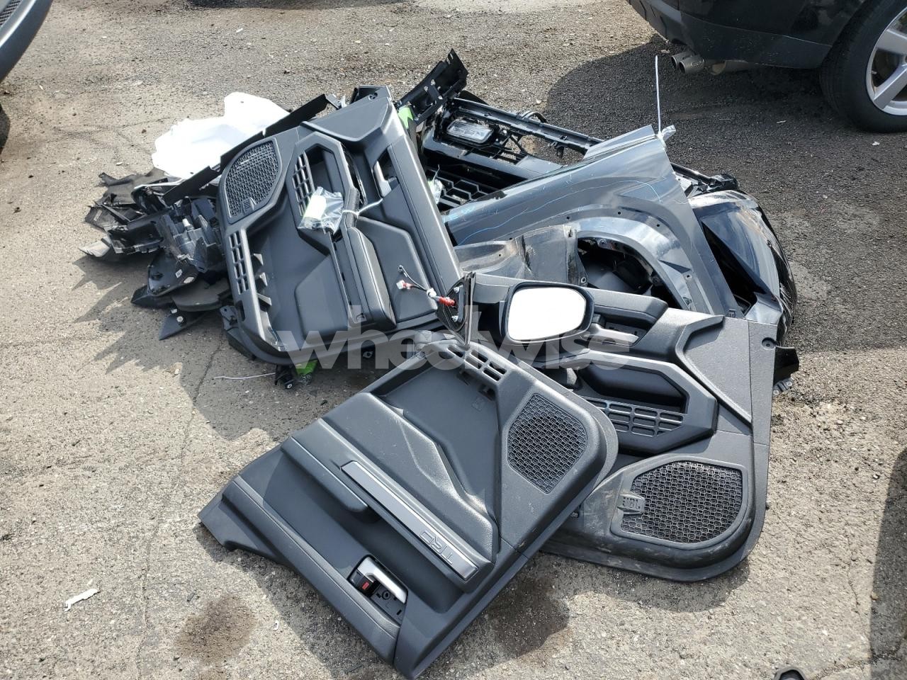 Photo 12 of 2024 TOYOTA TACOMA DOUBLE CAB (VIN 3TYLB5JN0RT046554)