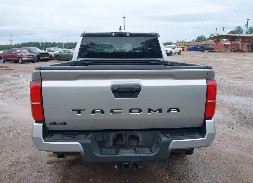 Photo 17 of 2024 Toyota Tacoma TRD OFF ROAD (VIN 3TYLB5JN2RT028055)