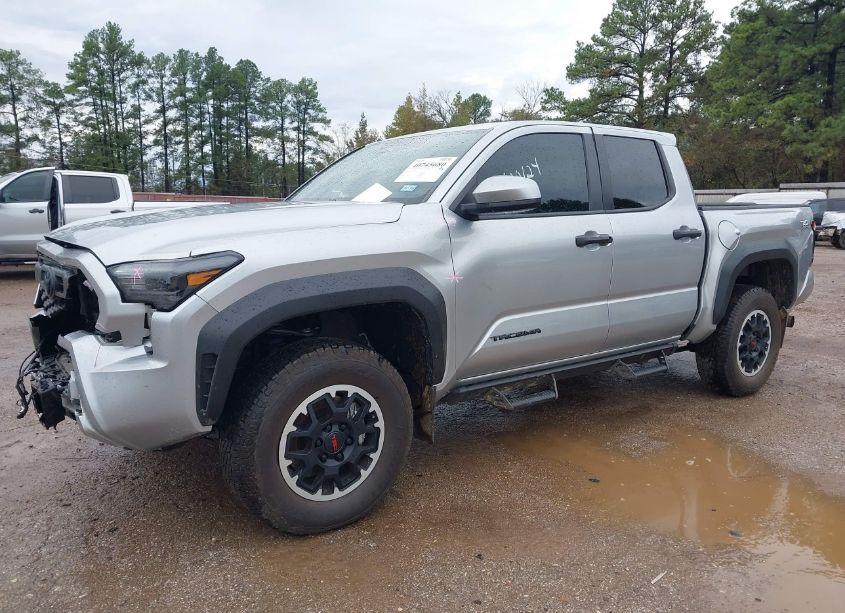 Photo 2 of 2024 Toyota Tacoma TRD OFF ROAD (VIN 3TYLB5JN2RT028055)