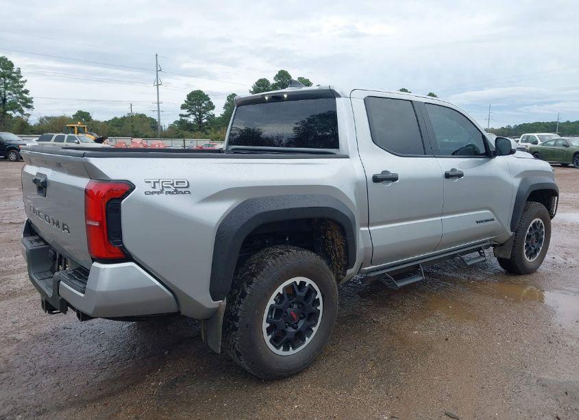 Photo 4 of 2024 Toyota Tacoma TRD OFF ROAD (VIN 3TYLB5JN2RT028055)