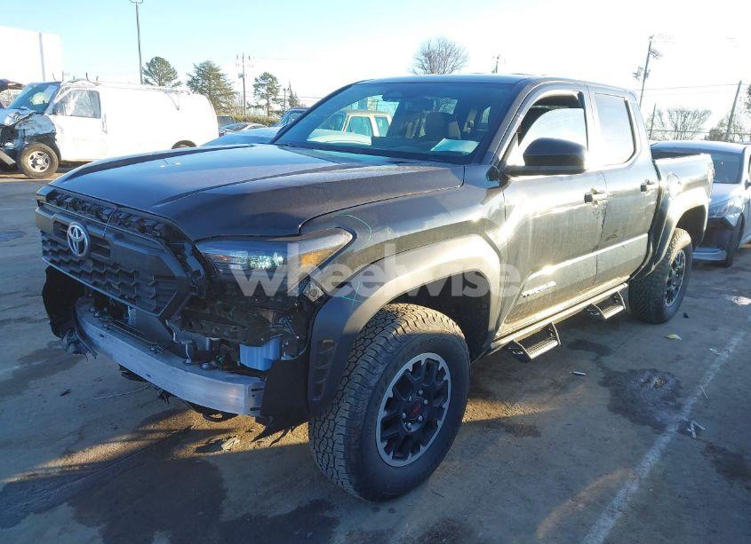 Photo 2 of 2024 Toyota Tacoma TRD OFF ROAD (VIN 3TYLB5JN3RT032583)