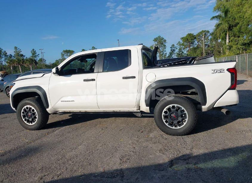 Photo 14 of 2024 Toyota Tacoma TRD OFF ROAD (VIN 3TYLB5JN5RT017034)