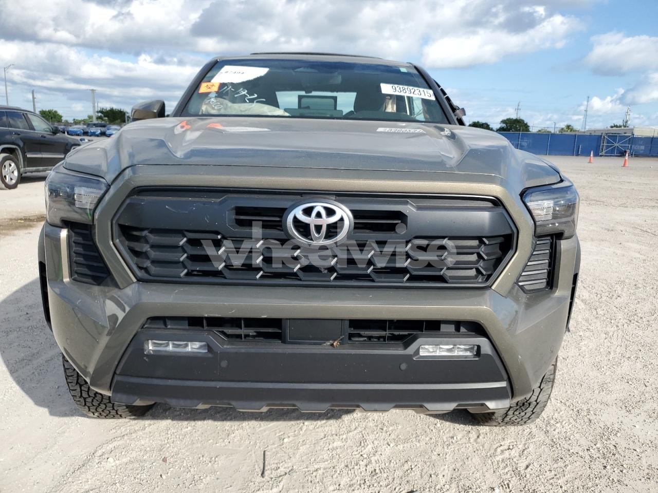 Photo 5 of 2024 TOYOTA TACOMA DOUBLE CAB (VIN 3TYLB5JN5RT020855)