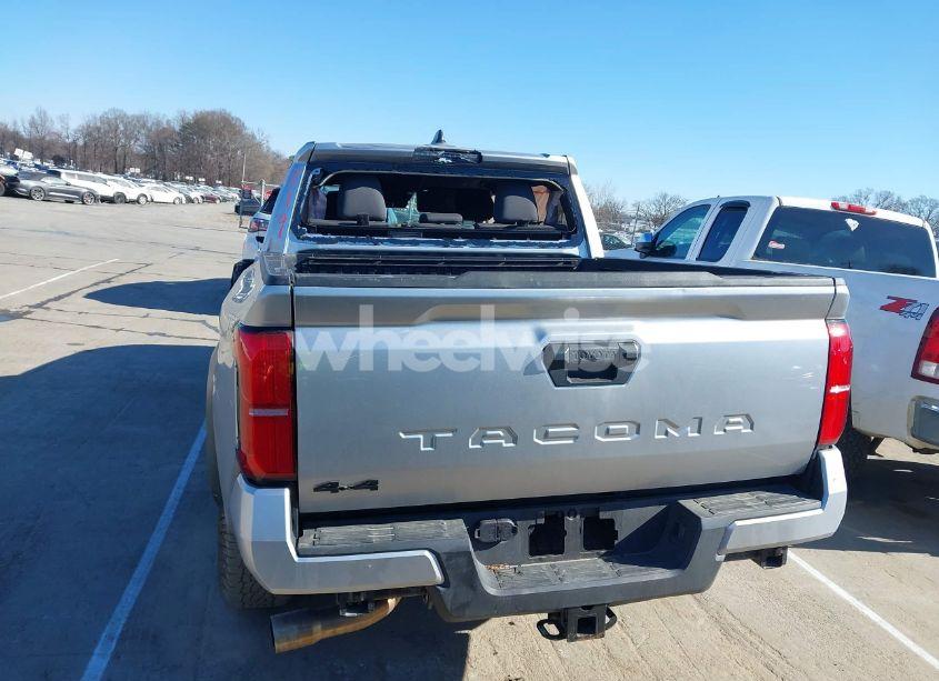 Photo 16 of 2024 Toyota Tacoma TRD OFF ROAD 4WD (VIN 3TYLB5JN5RT023643)