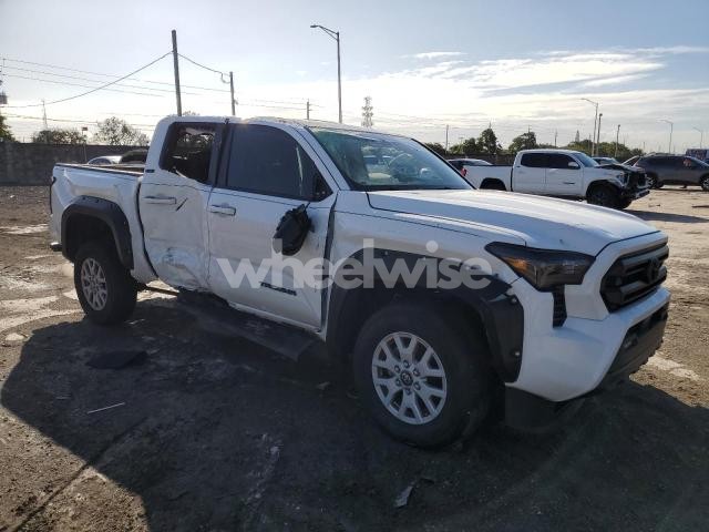 Photo 5 of 2024 TOYOTA TACOMA DOUBLE CAB (VIN 3TYLB5JN6RT012425)