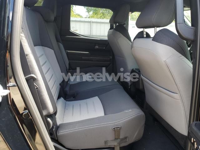 Photo 4 of 2025 TOYOTA TACOMA DOUBLE CAB (VIN 3TYLB5JN6ST076213)