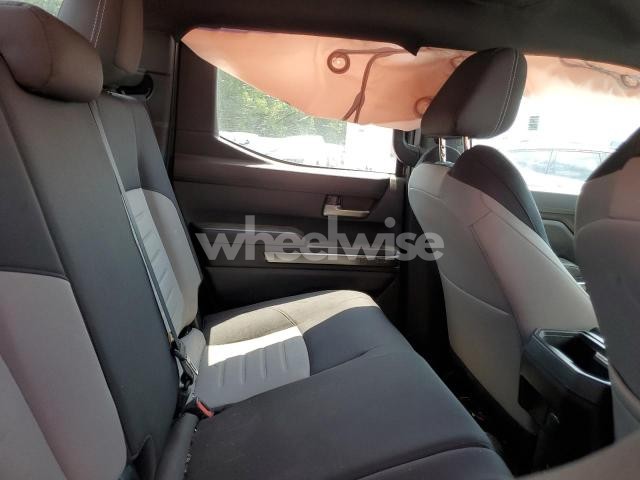 Photo 4 of 2024 TOYOTA TACOMA DOUBLE CAB (VIN 3TYLB5JN7RT034157)